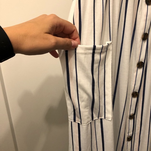 Amazon Fashion L stripe midi dress w/buttons - Picture 4 of 5